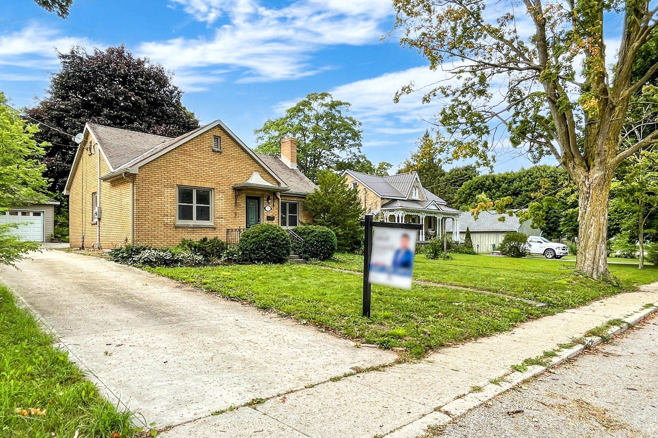 Wellington North, ON N0G 2L2,183 Birmingham ST E