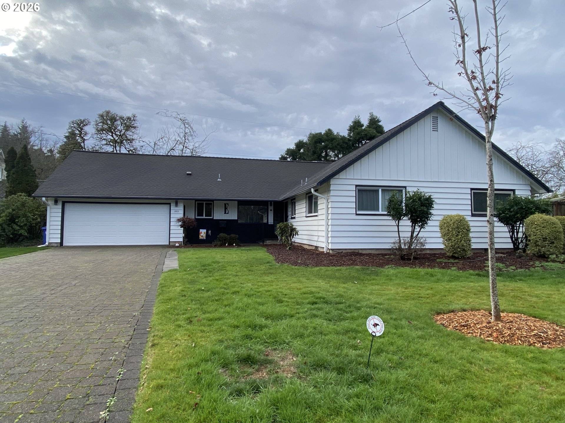 Eugene, OR 97401,2872 SUFFOLK CT