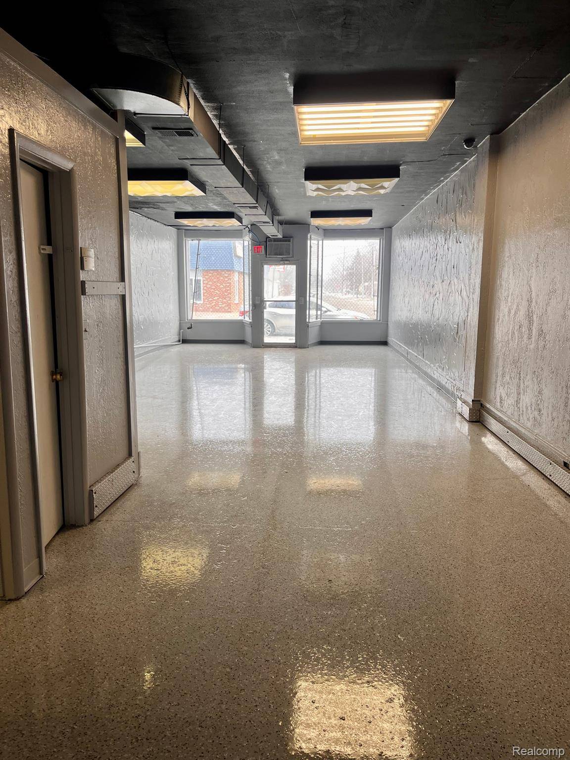 Flint, MI 48507,3612 FENTON RD