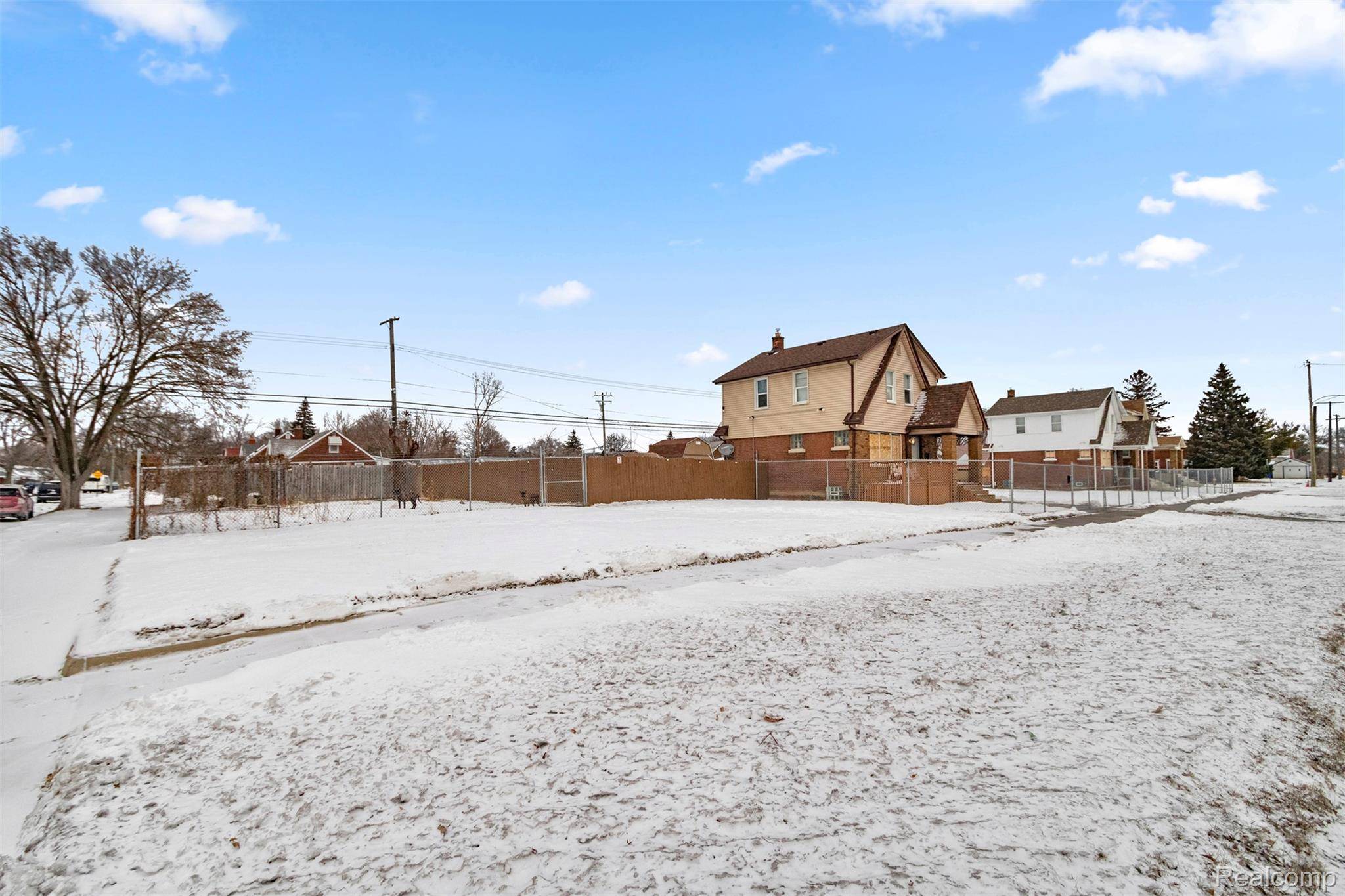 Detroit, MI 48205,13417 E State Fair ST