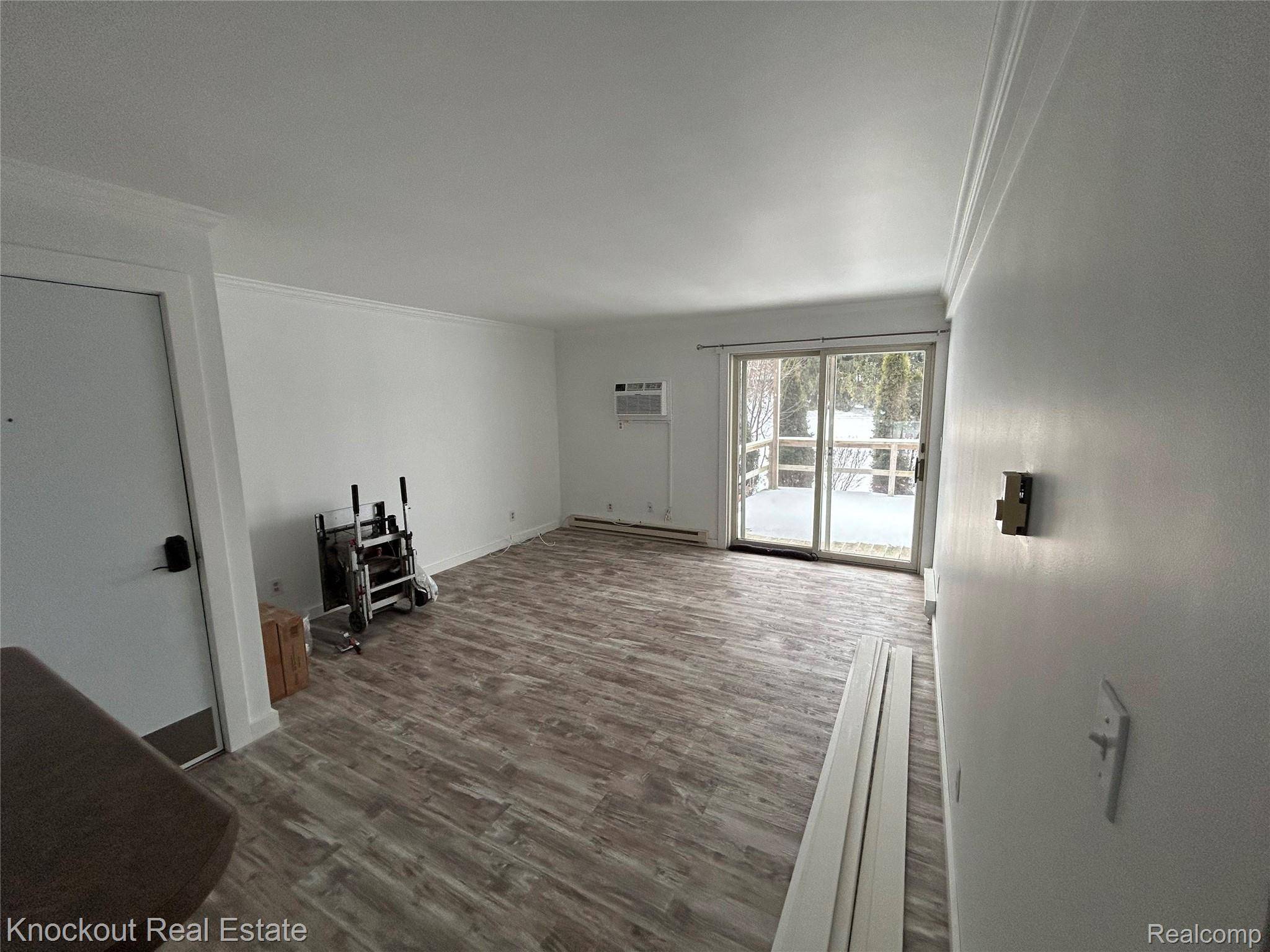 Frankenmuth, MI 48734,940 Flint ST #B6