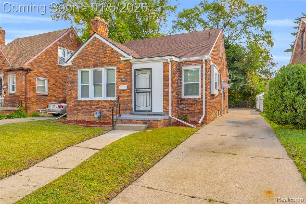 Detroit, MI 48235,18458 Snowden ST