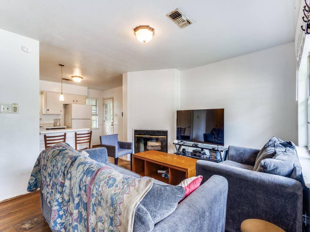 Denton, TX 76209,1108 Laguna Drive