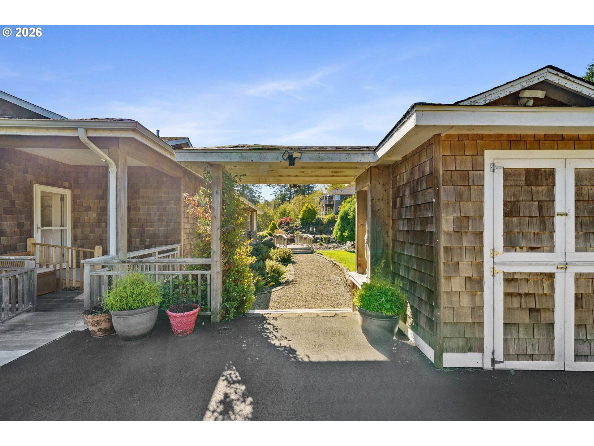 Neotsu, OR 97364,4612 NE I AVE