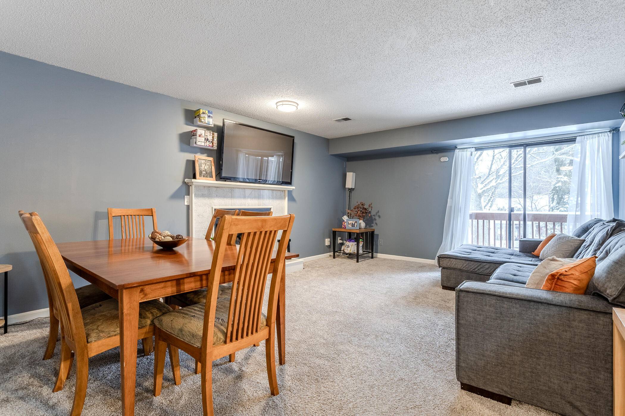 Wyoming, MI 49519,2939 SW Byron Center AVE SW #A