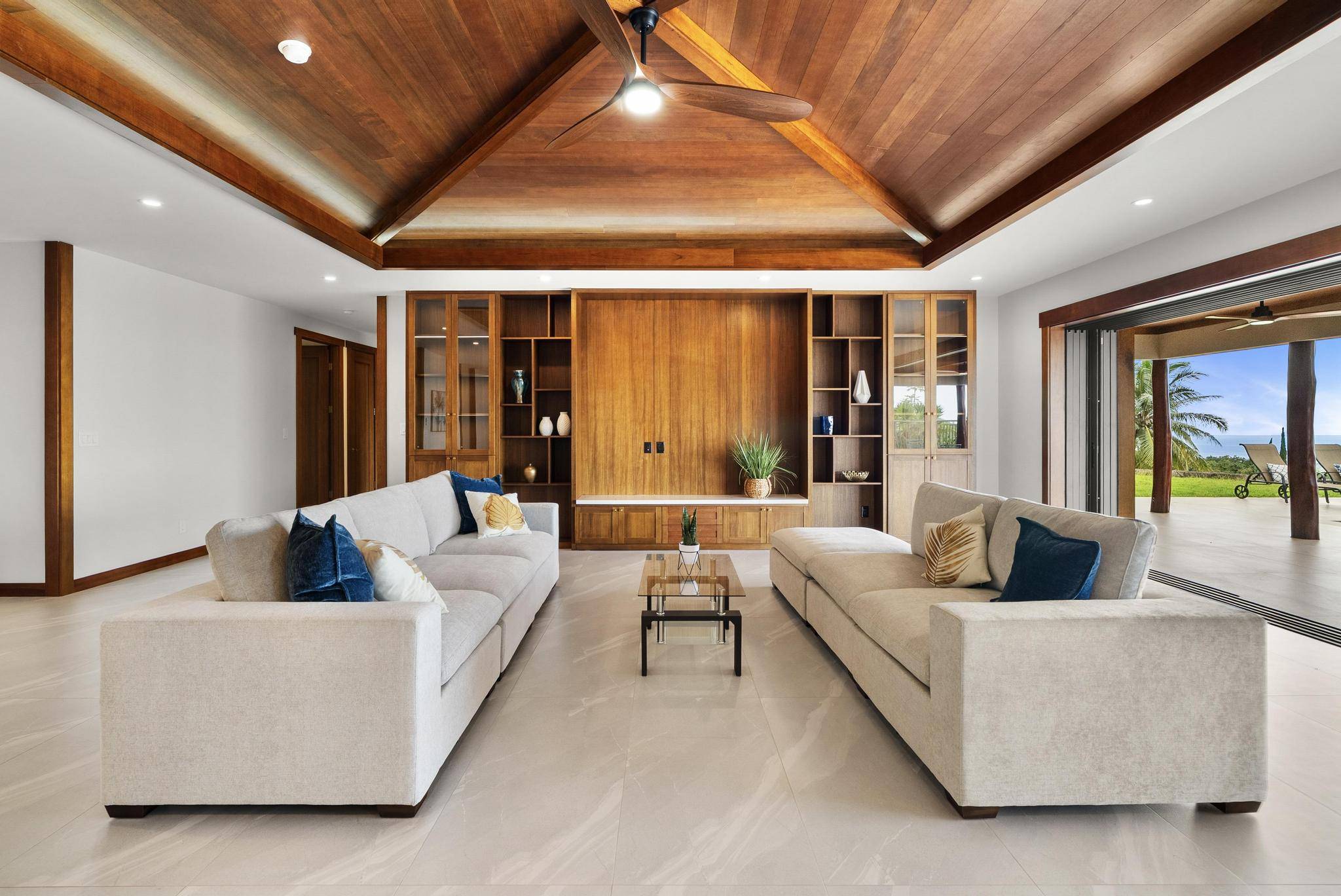 Kailua-kona, HI 96740,73-4460 KOHANAIKI RD