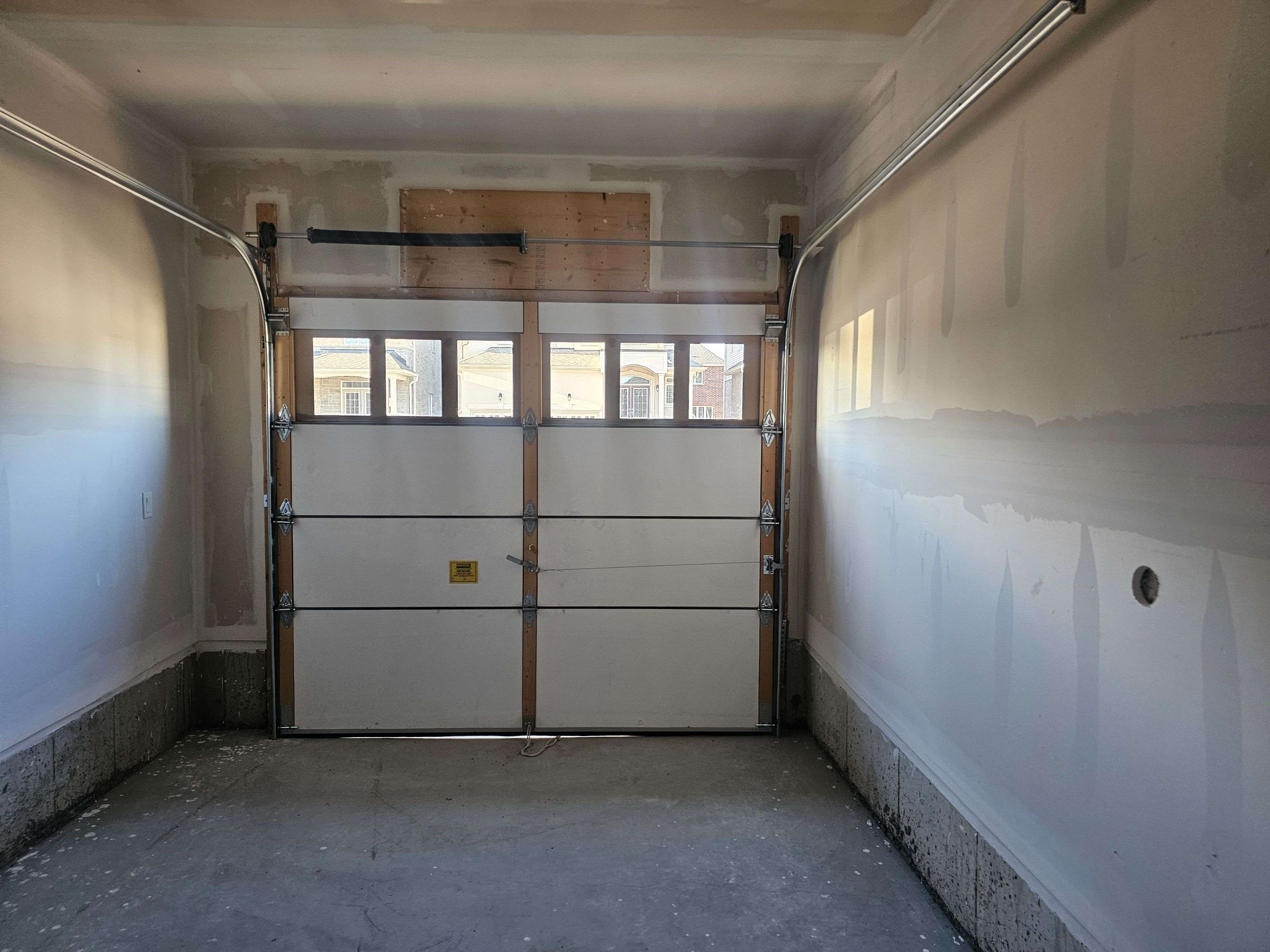 Georgina, ON L0E 1R0,5 Heather Fullerton RD