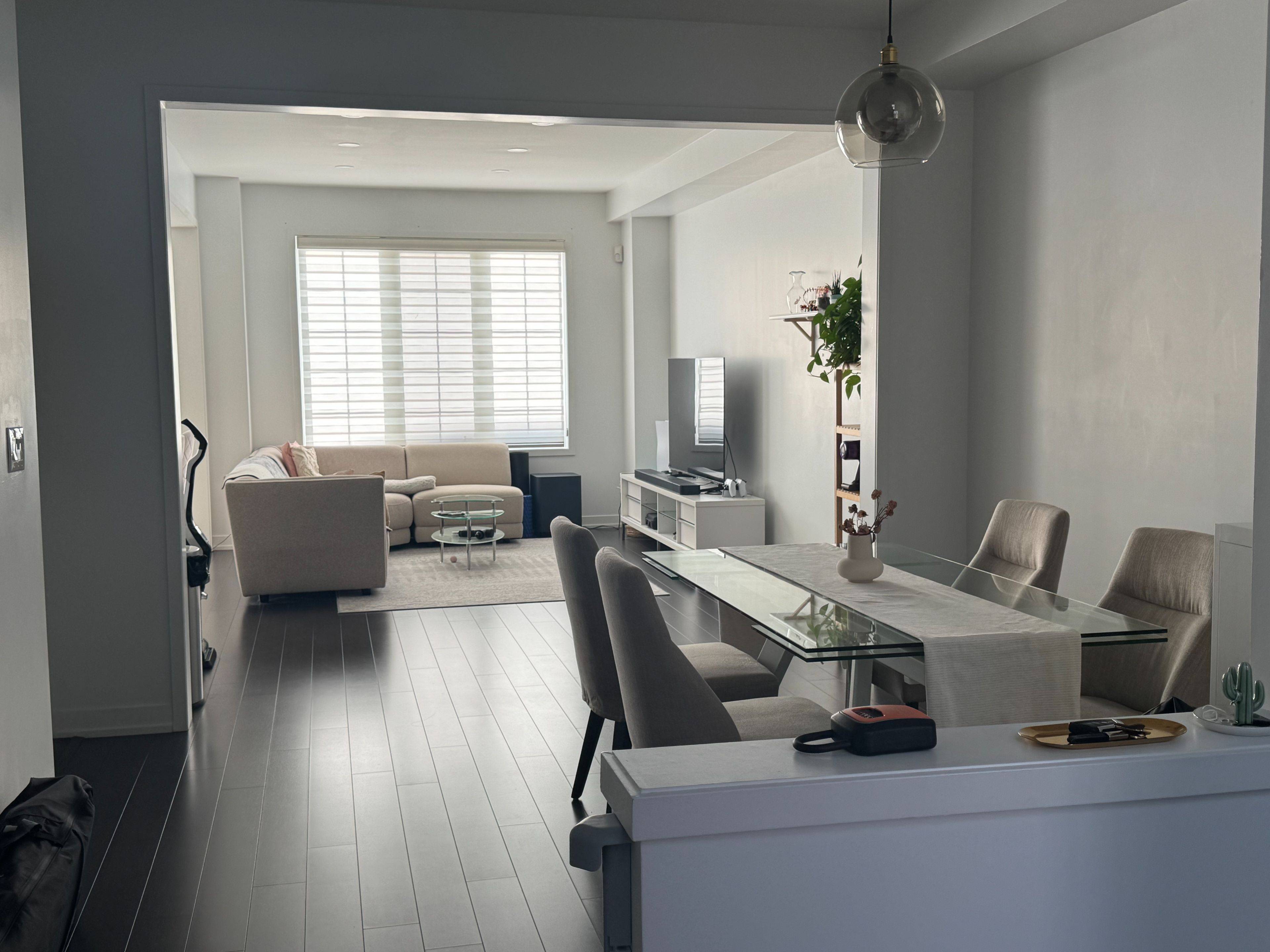 Vaughan, ON L6A 4Y4,29 Avonmore TRL