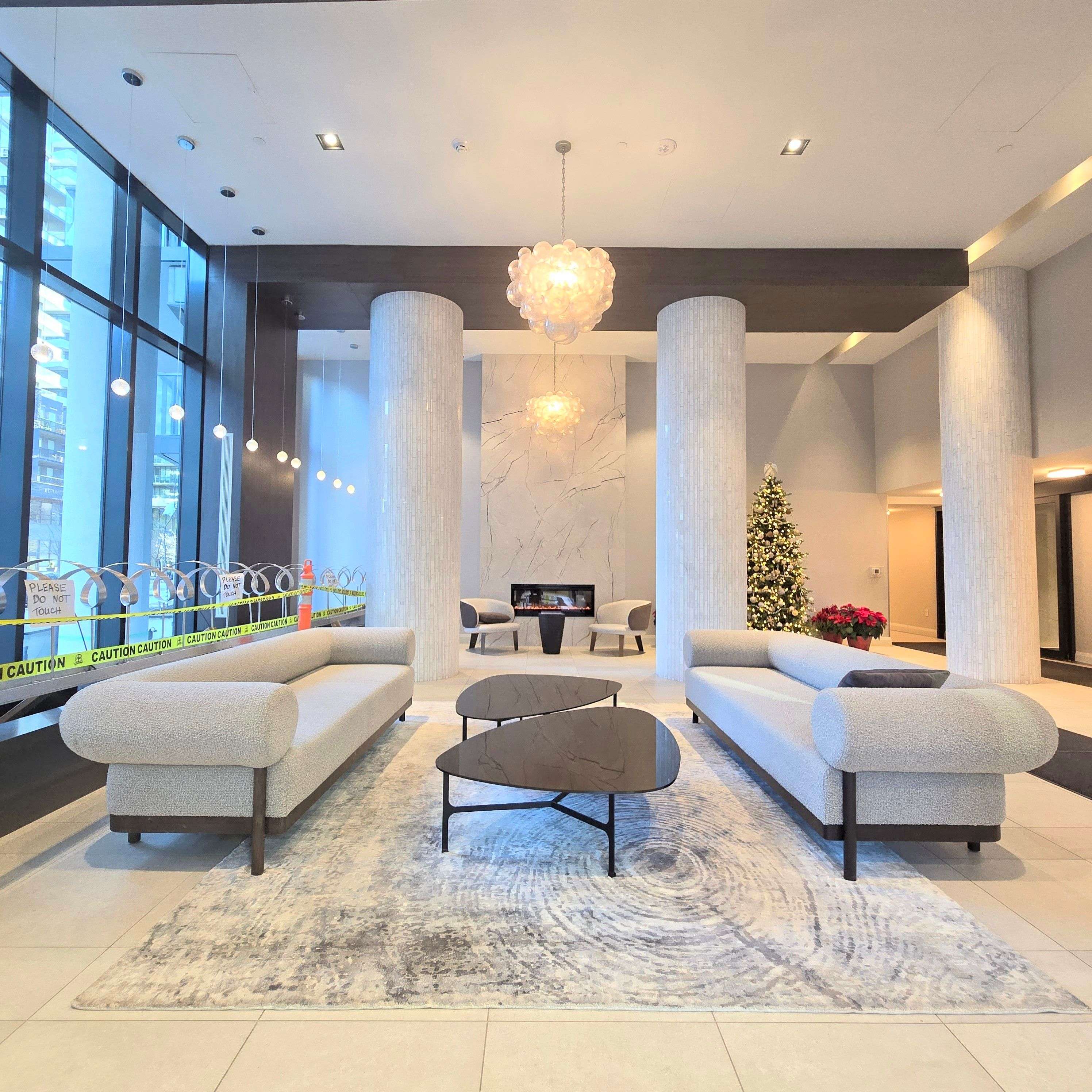 Toronto W06, ON M8V 0G9,38 Annie Craig DR #504