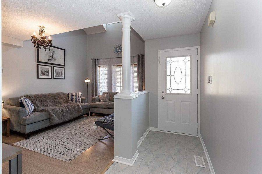 Brampton, ON L6R 1Z1,65 Giraffe AVE