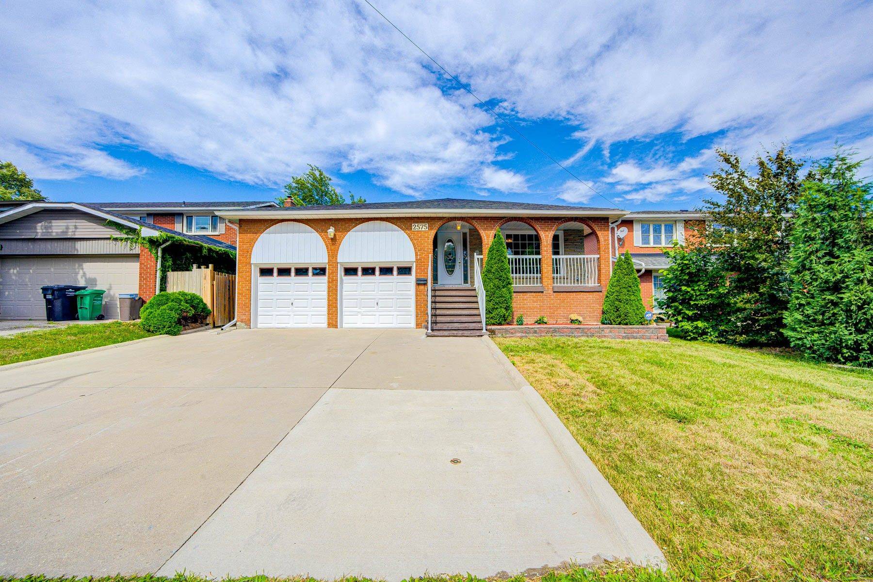 Mississauga, ON L5J 4H6,2575 Benedet DR N #Lower