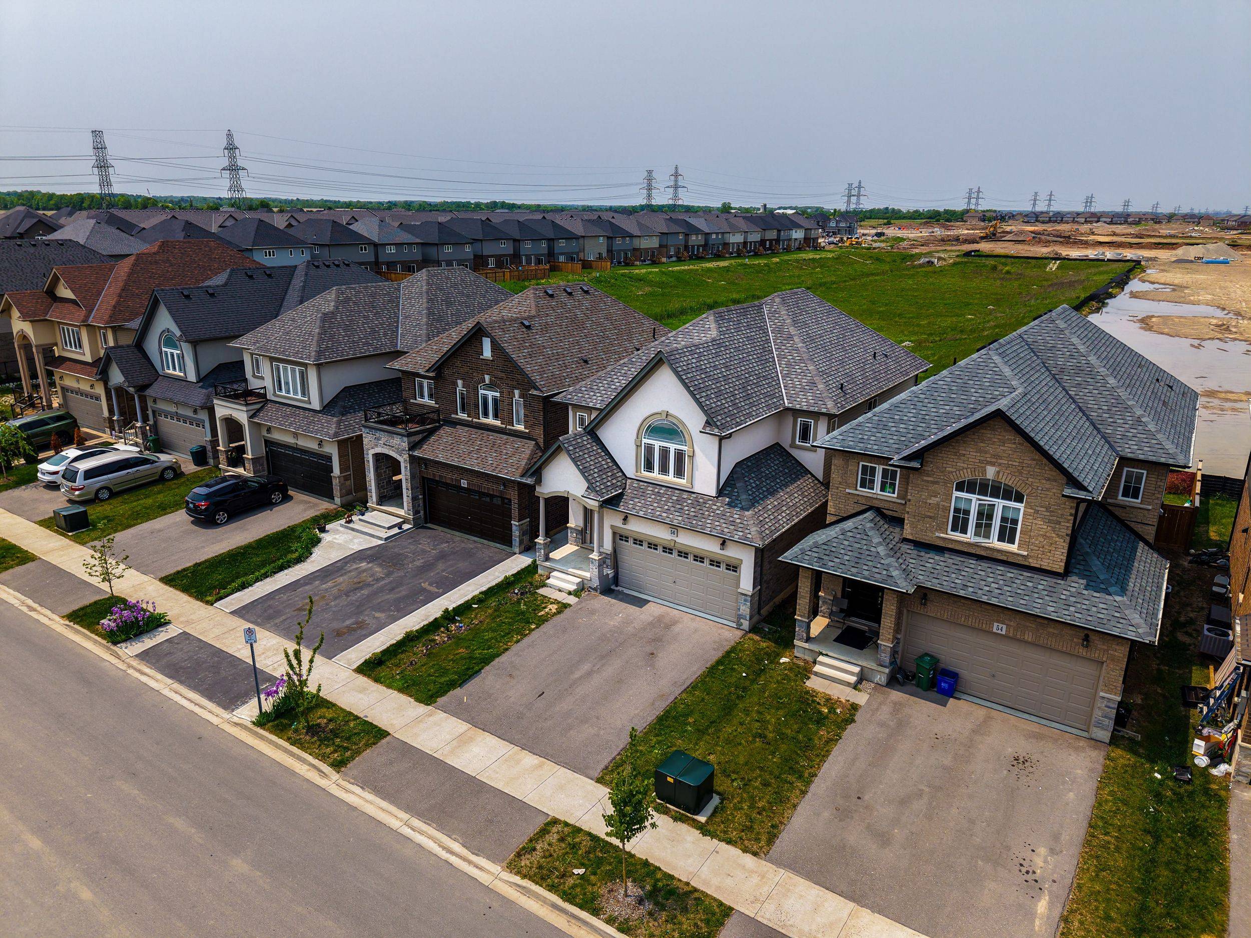 Hamilton, ON L0R 1P0,56 Rockledge DR