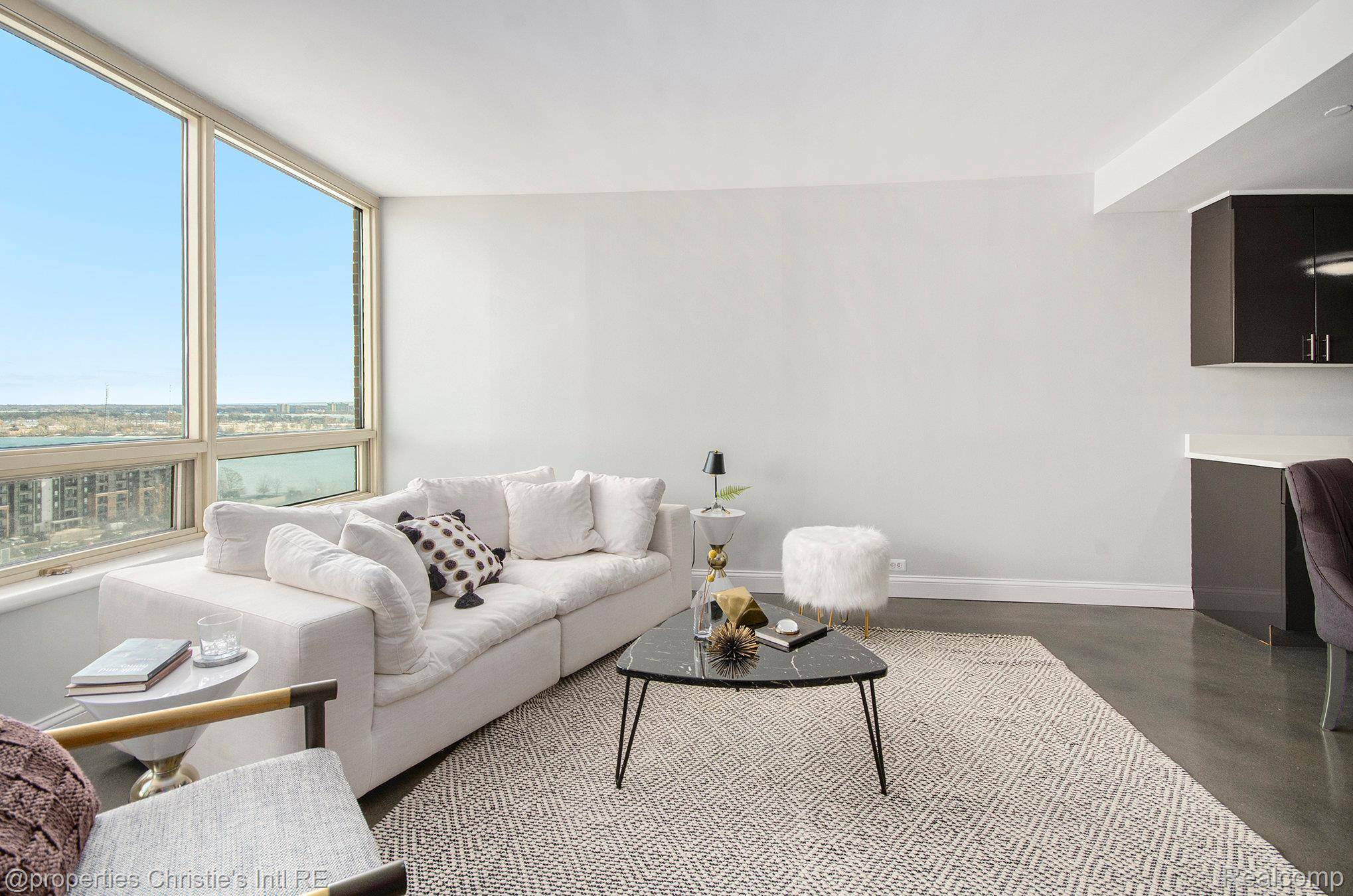 Detroit, MI 48207,3320 Spinnaker LN #15B