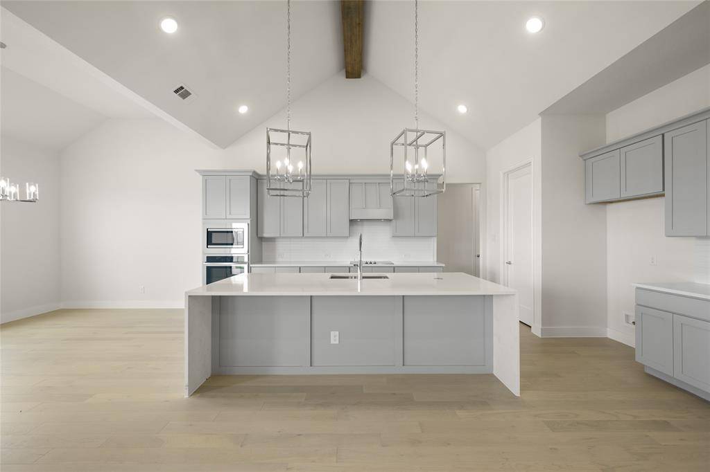 Venus, TX 76084,10610 Barleycorn Lane