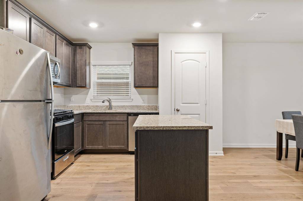 Ponder, TX 76259,8216 Columbia Falls Road