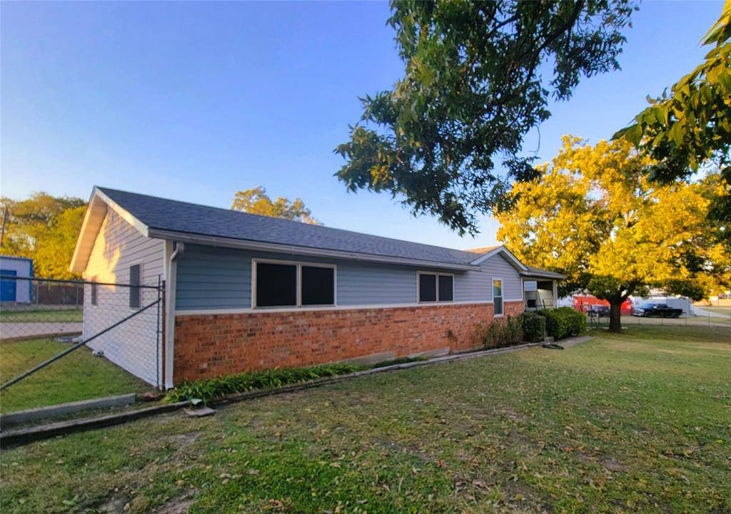 Sansom Park, TX 76114,2901 Broadview Drive