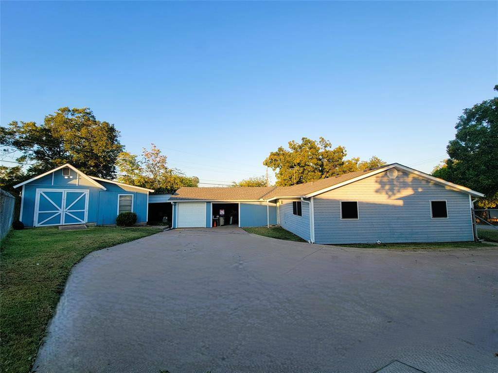 Sansom Park, TX 76114,2901 Broadview Drive