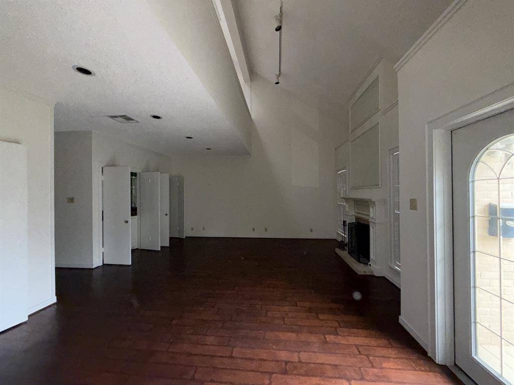 Tyler, TX 75701,1022 Troup Highway