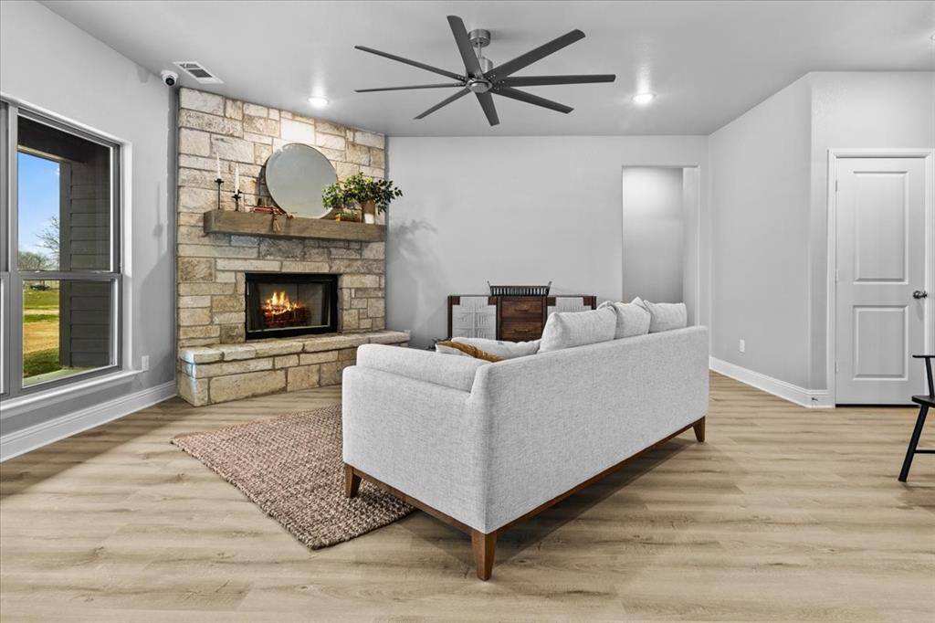 Paradise, TX 76073,100 Annabel