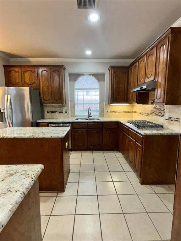 Fort Worth, TX 76244,5221 Begonia Court