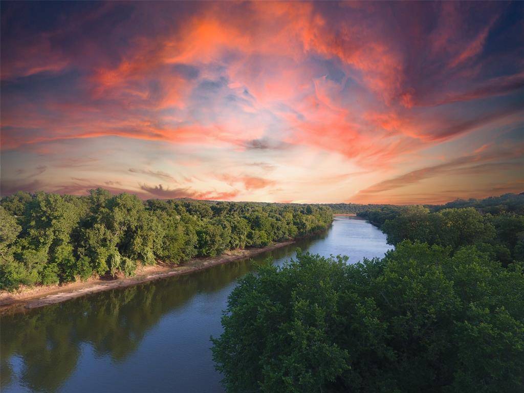 Granbury, TX 76049,9710 Bellechase Road