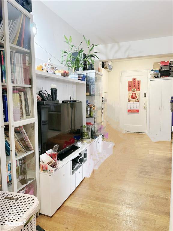 Brooklyn, NY 11229,2705 Kings HWY #4A