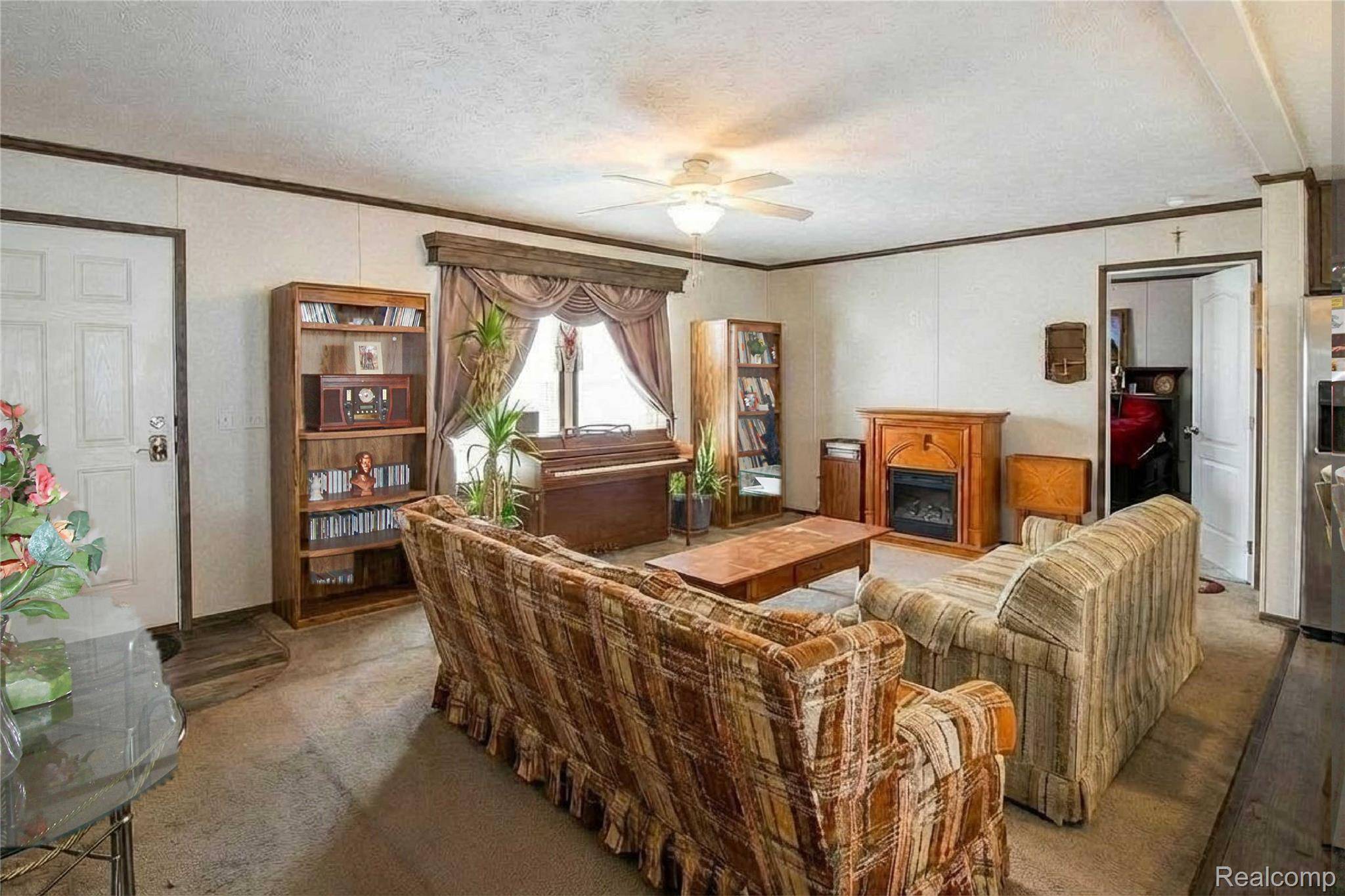 Brownstown, MI 48134,25843 Loudon