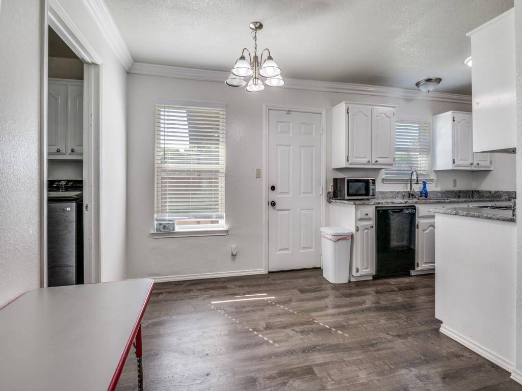 Waxahachie, TX 75165,210 Myrtle Avenue