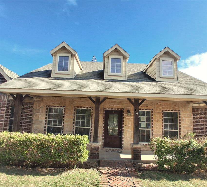 Leonard, TX 75452,301 County Road 5066