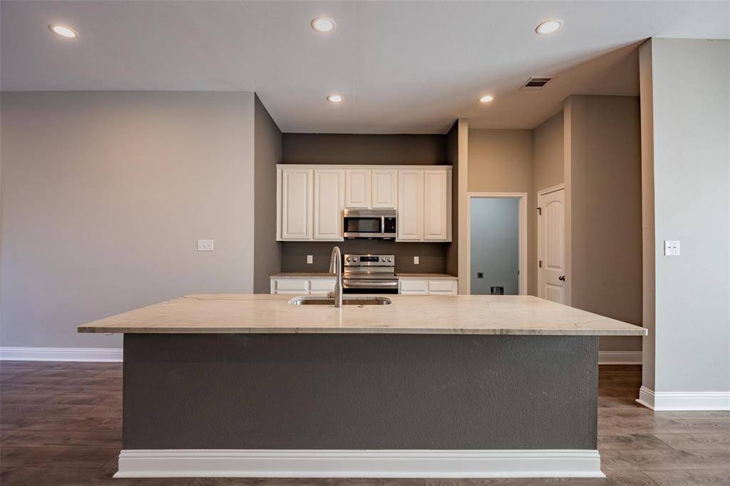 Burleson, TX 76028,2816 Fm 731