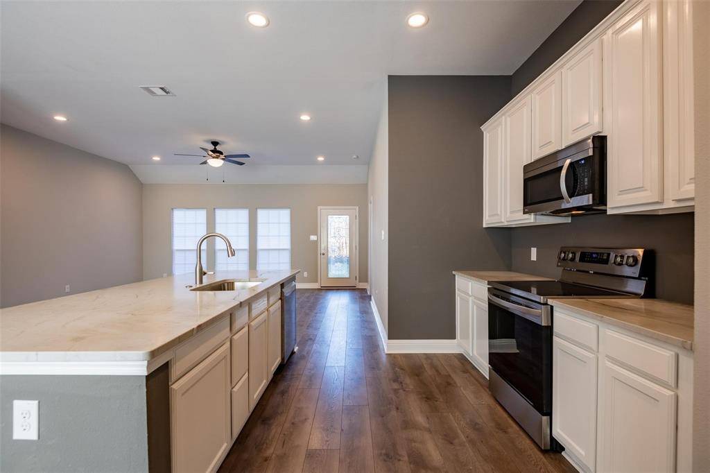 Burleson, TX 76028,2816 Fm 731