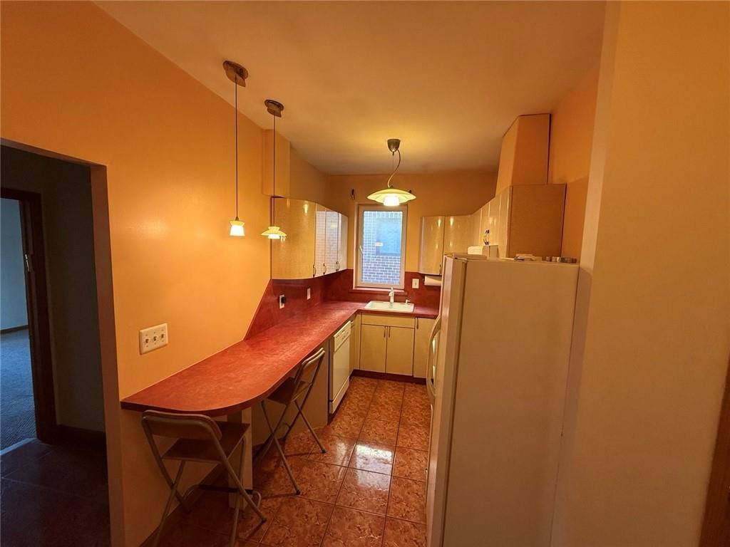 Brooklyn, NY 11223,Address not disclosed