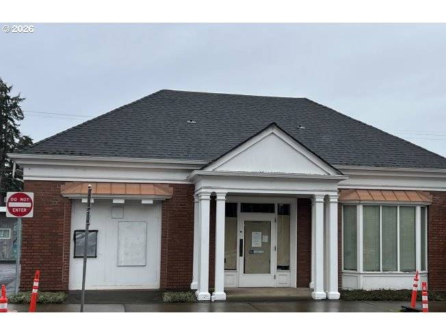 Cottage Grove, OR 97424,750 E MAIN ST