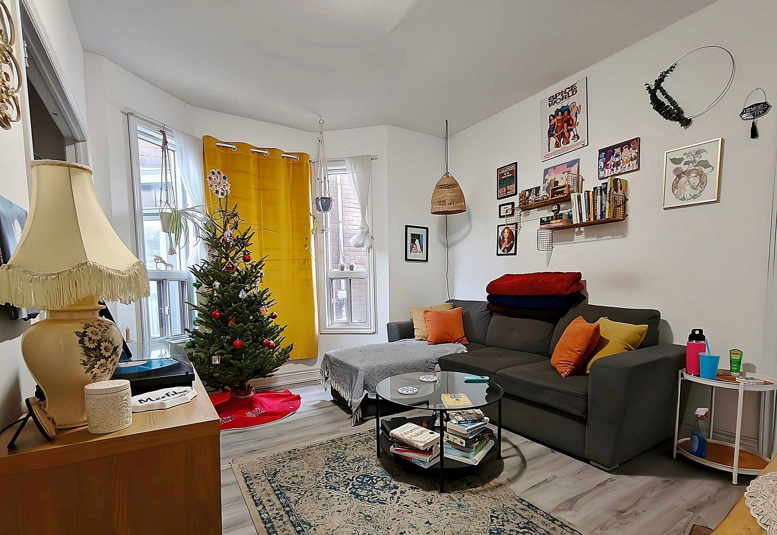 Toronto C01, ON M6G 3T4,567 Ossington AVE #Lower