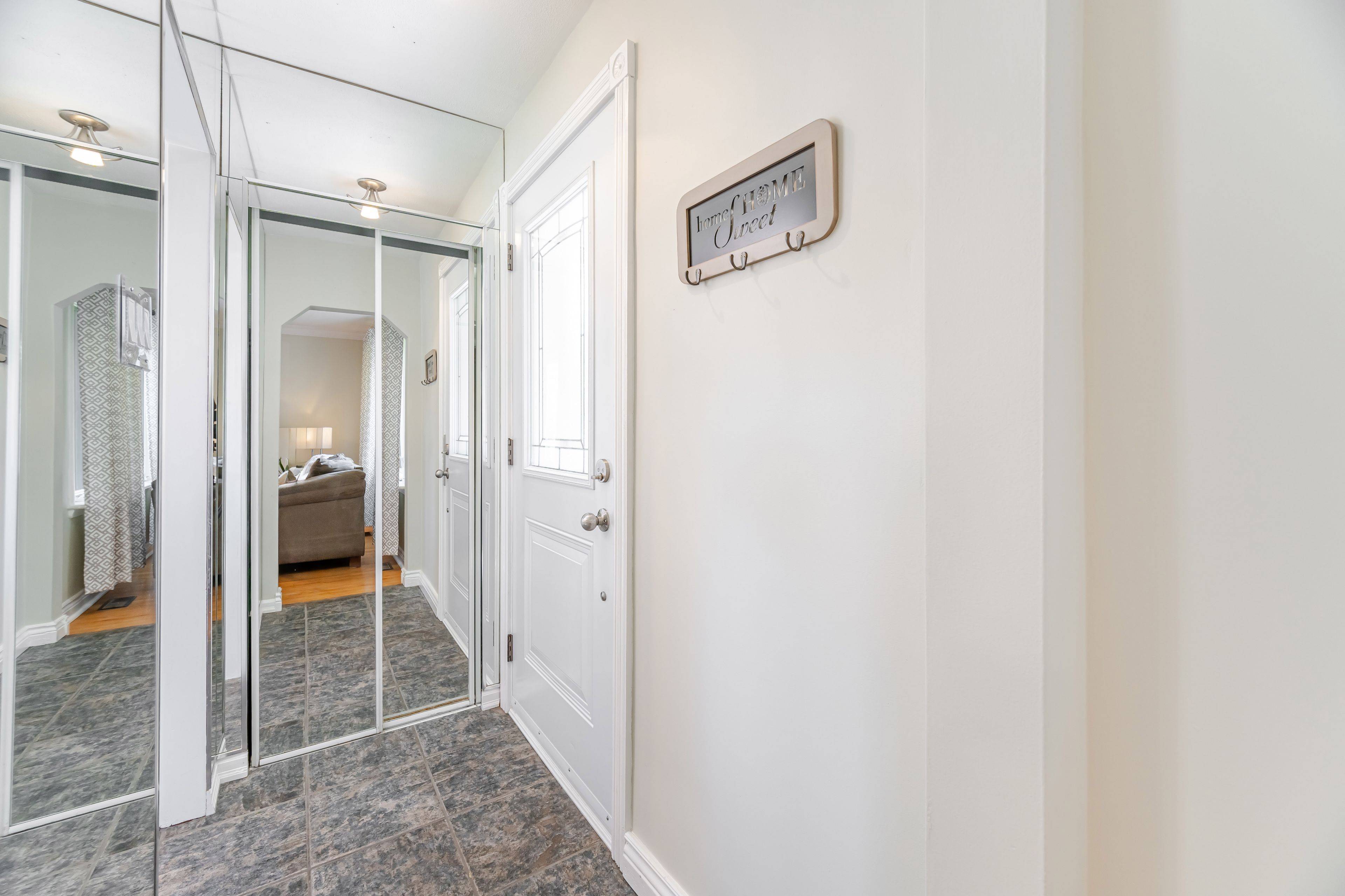 Toronto E08, ON M1M 2P8,151 Brooklawn AVE