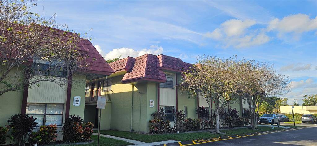 Coral Springs, FL 33065,3282 NW 104TH AVE #3282