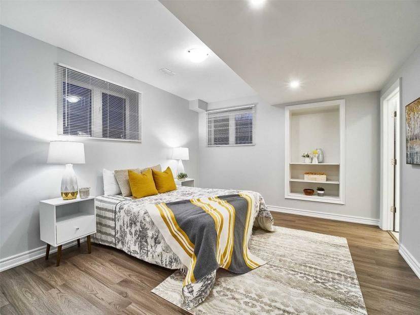 Richmond Hill, ON L4E 0E8,8 Tarmack DR #Bsmt