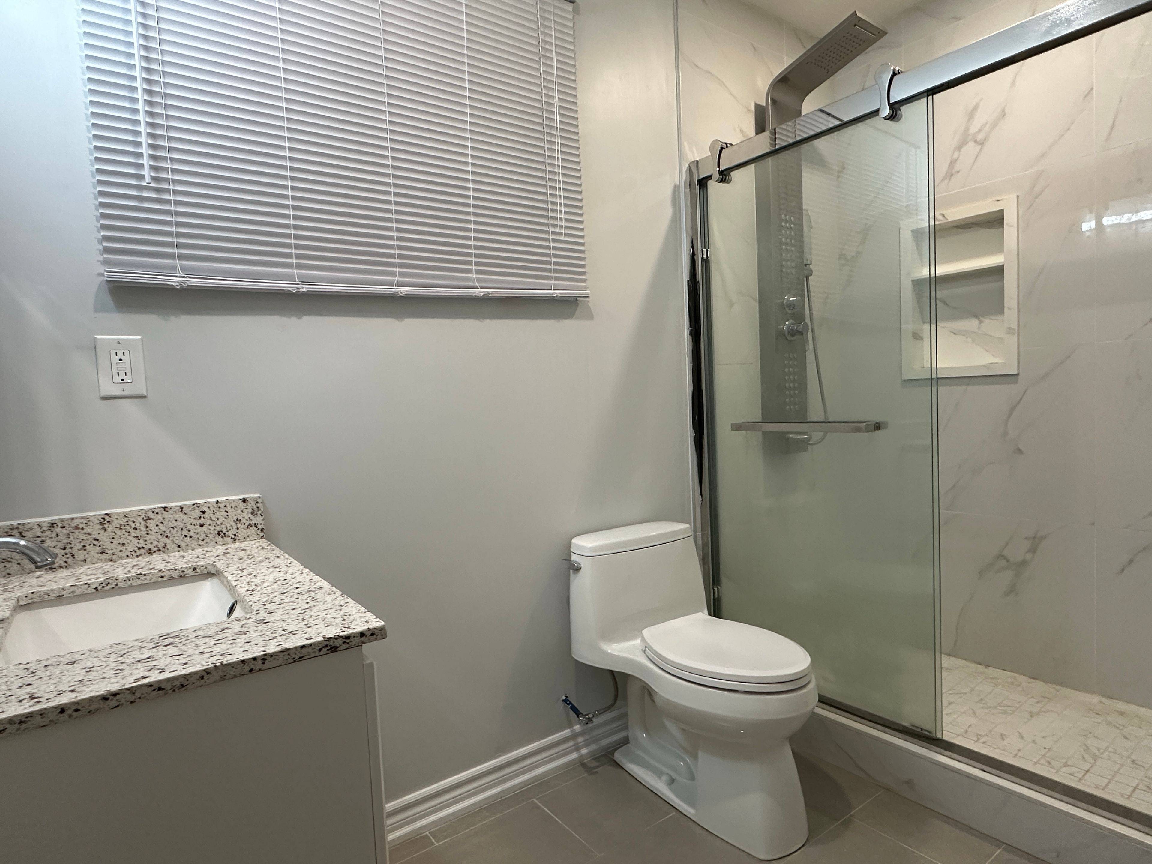 Richmond Hill, ON L4E 0E8,8 Tarmack DR #Bsmt