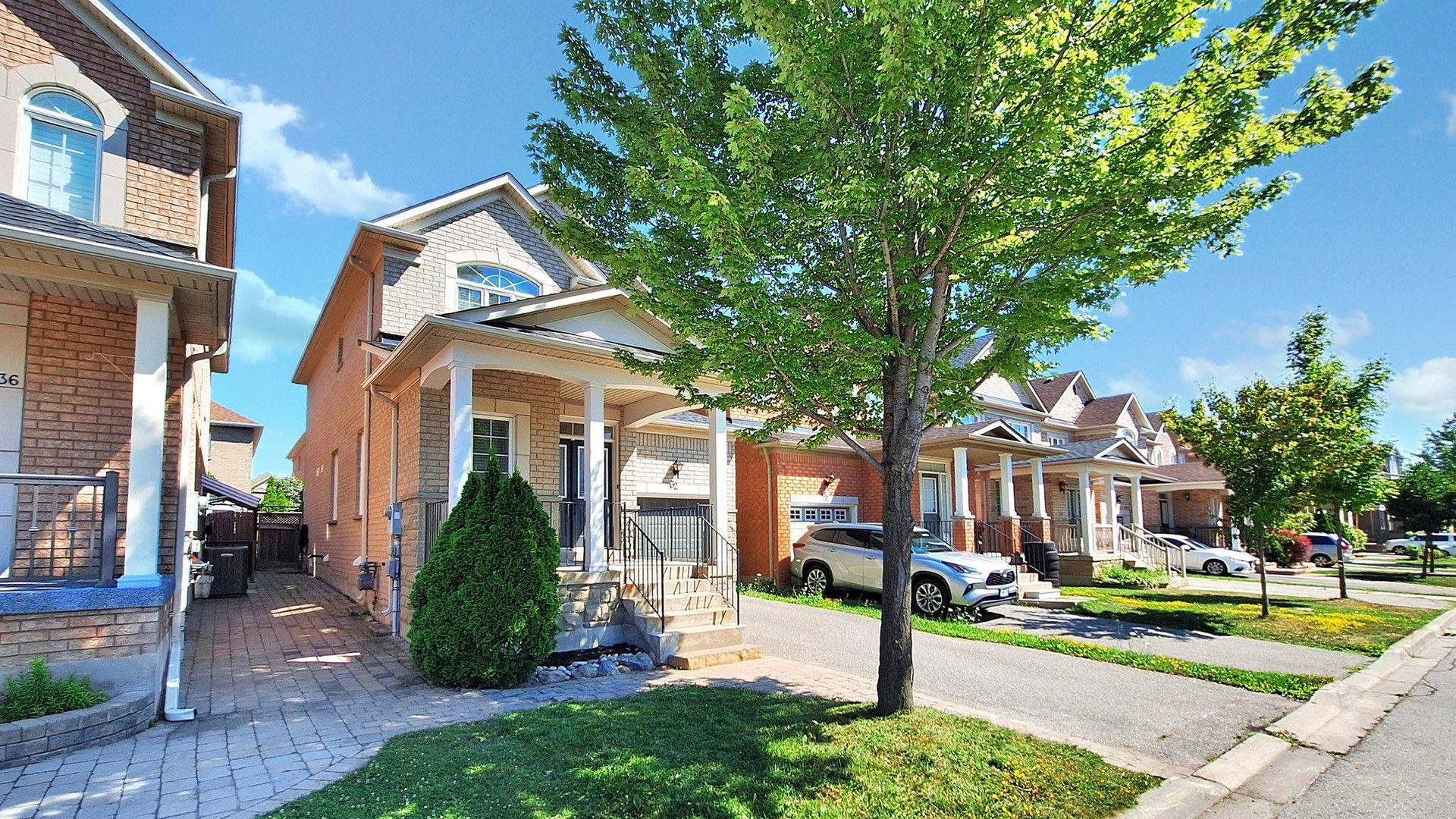Vaughan, ON L4H 2T9,32 Daiseyfield CRES