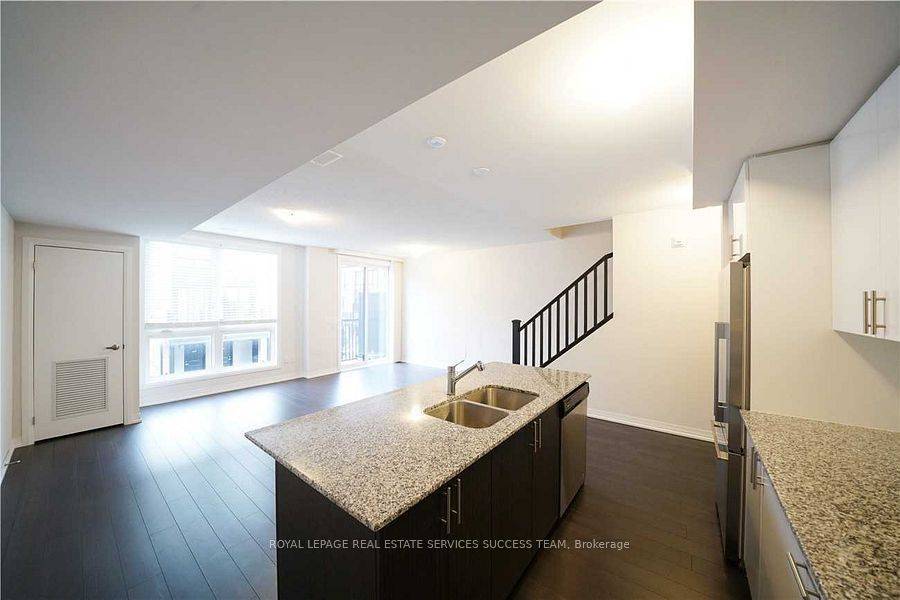 Milton, ON L9T 9K7,1208 Main ST E #207