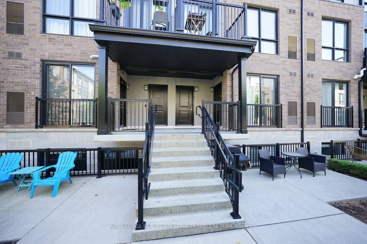 Milton, ON L9T 9K7,1208 Main ST E #207