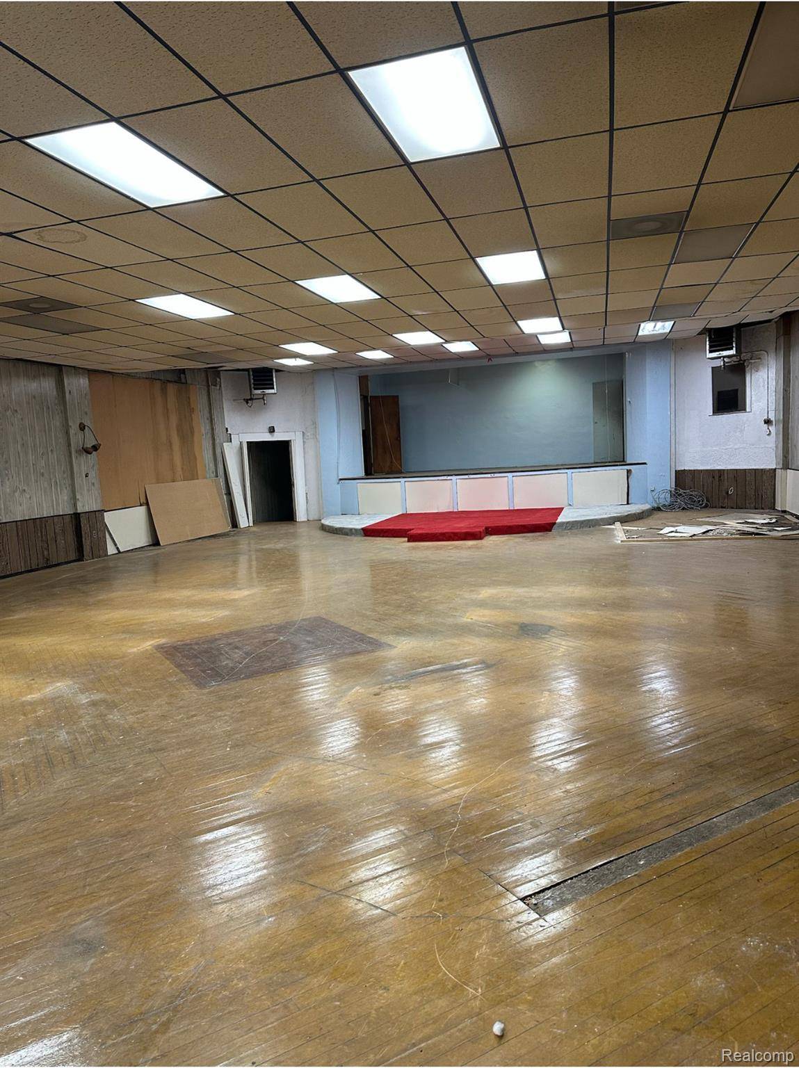 Detroit, MI 48211,8637 Mount Elliott ST