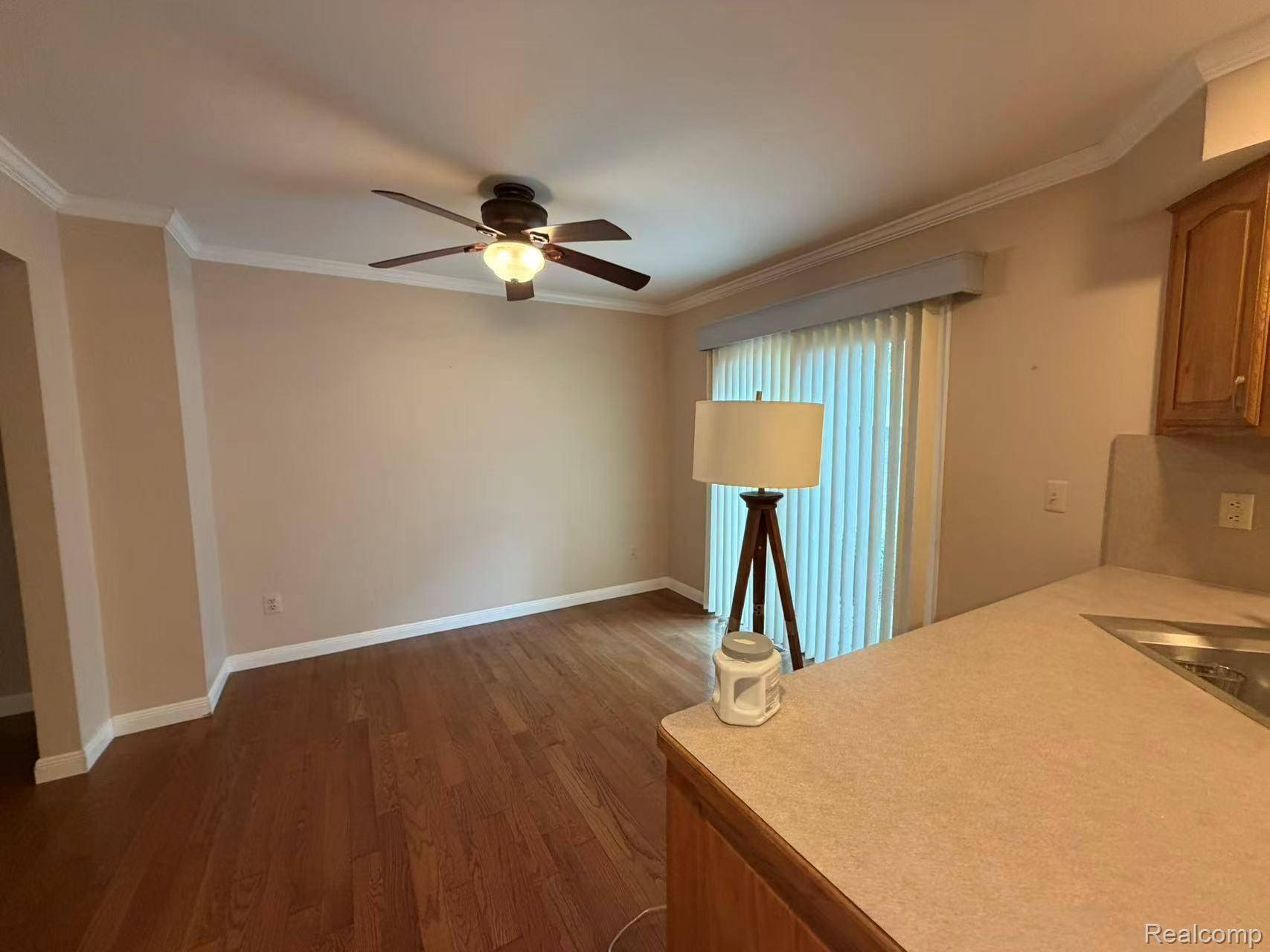 Royal Oak, MI 48073,3245 Parker