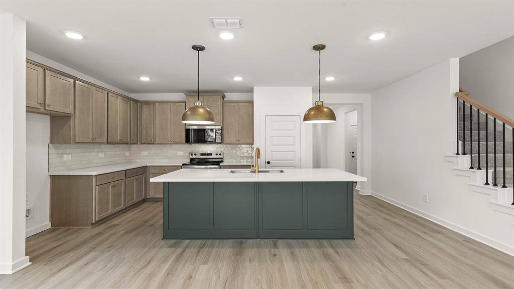 Aubrey, TX 76227,1520 Edgeway Drive