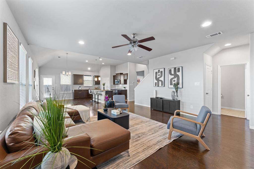 Garland, TX 75043,1917 Edgewater Drive