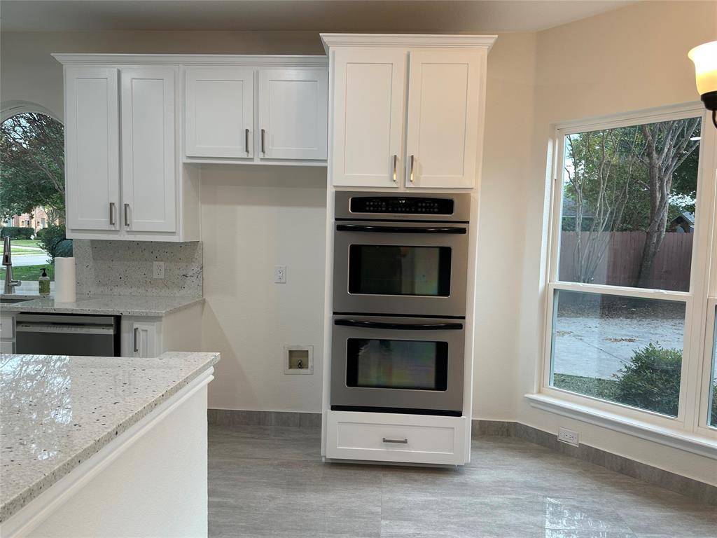 Keller, TX 76248,304 Glen Hollow