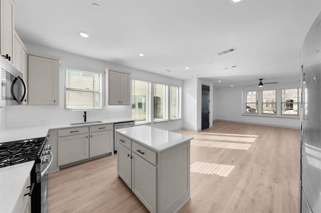 Argyle, TX 76226,500 4th Street