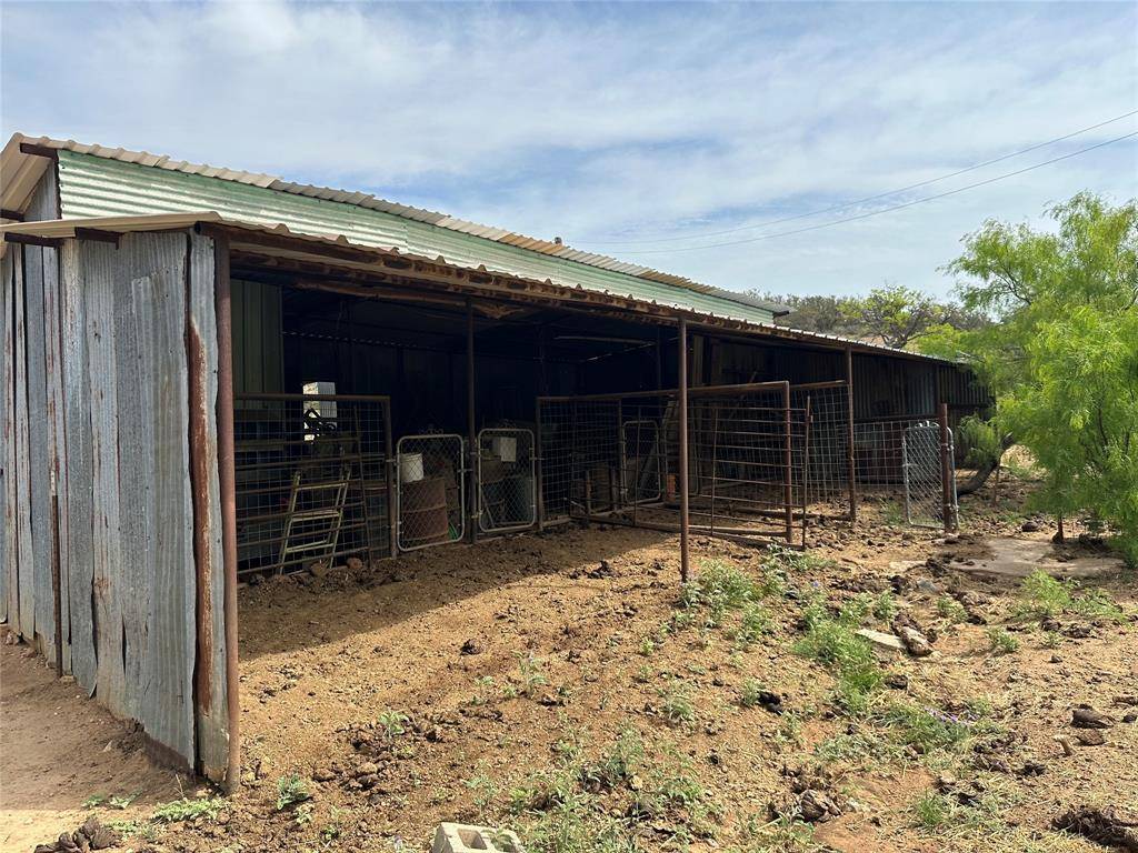 Brownwood, TX 76801,11101 County Road 228