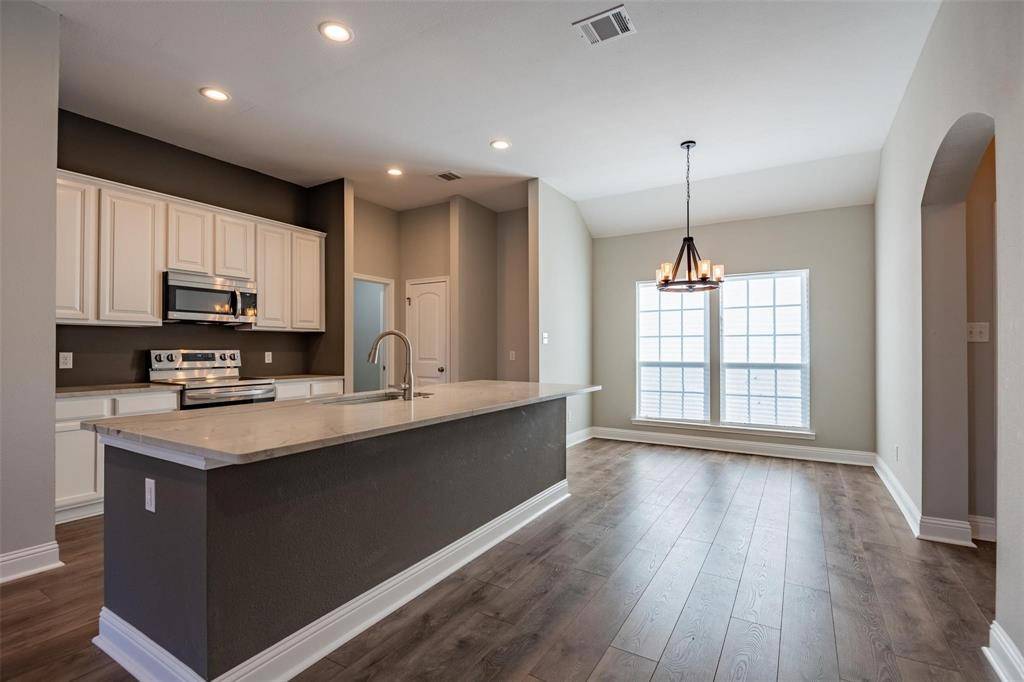 Burleson, TX 76028,2816 Fm 731