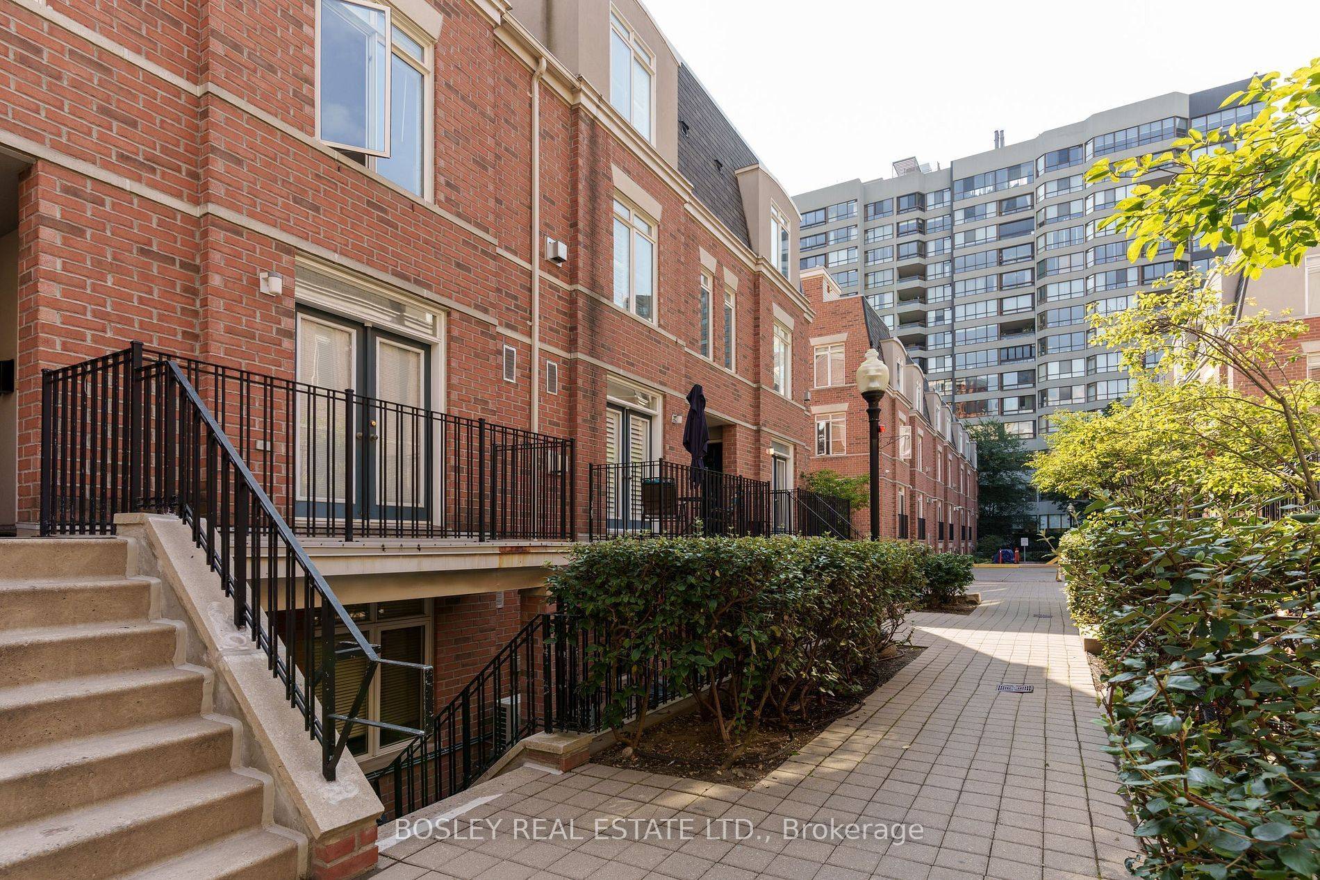 Toronto C08, ON M4Y 3C1,415 Jarvis ST #328